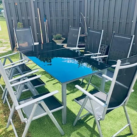 Sonnendeck Einladend Und Freundlich