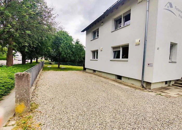 Sonnendeck Einladend Und Freundlich